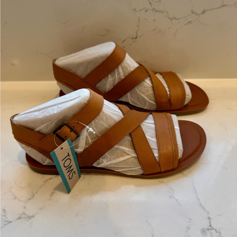TOMS Sloane Tan Leather Suede Footwear